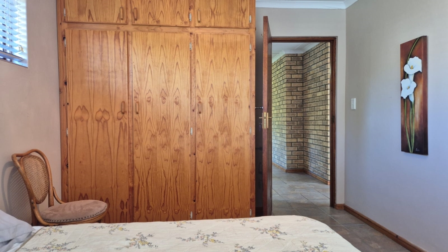 3 Bedroom Property for Sale in Stilbaai Wes Western Cape